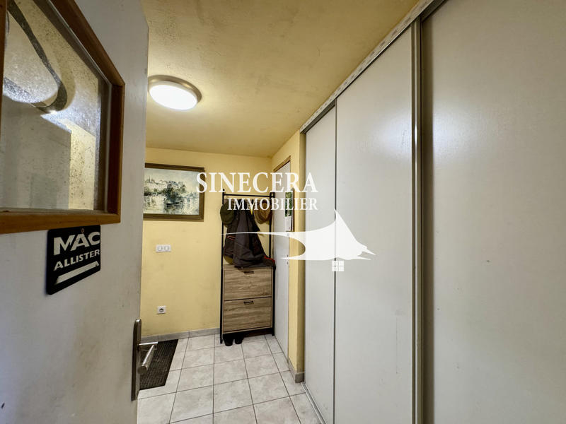 Maison - 200 m² - 10 pièces