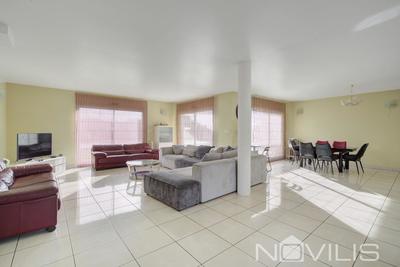 Maison - 188 m² - 5 pièces