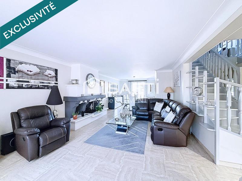 Maison - 209 m² - 7 pièces