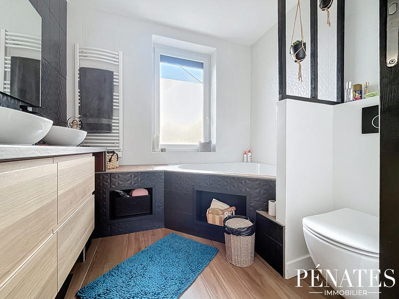 Maison - 145 m² - 5 pièces