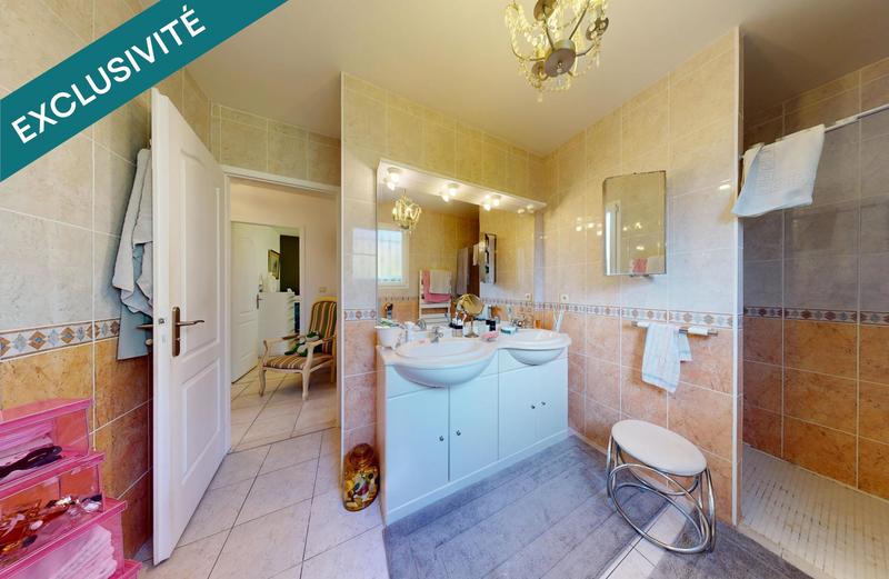 Maison - 123 m² - 4 pièces