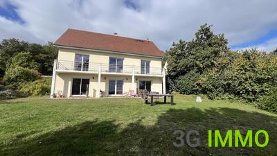 Maison - 150 m² - 7 pièces