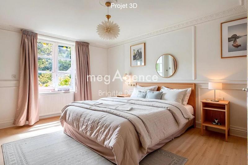 Maison - 307 m² - 13 pièces