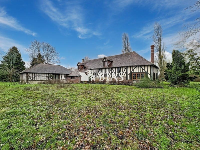 Maison ancienne - 264 m² - 11 pièces