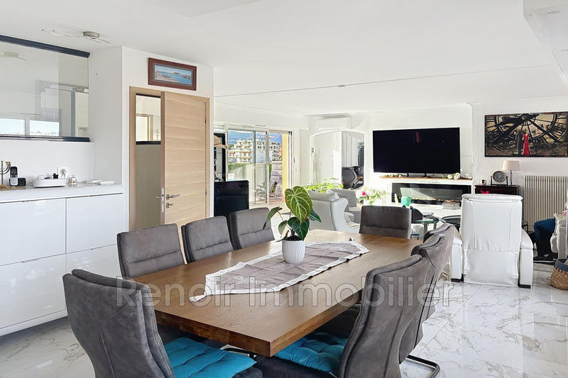 Appartement - 159 m² - 4 pièces