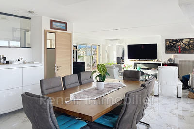 Appartement - 159 m² - 4 pièces