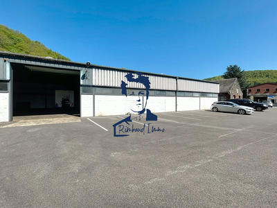 Local d'activités - 700 m²