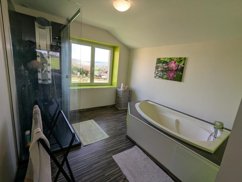 Maison - 258 m² - 6 pièces