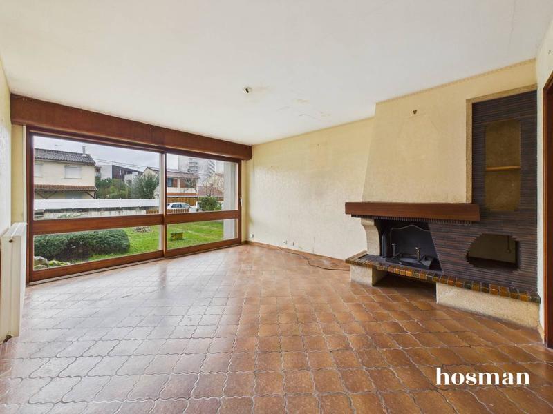 Maison - 100 m² - 4 pièces