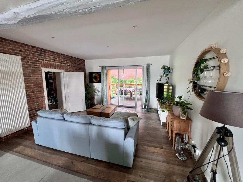 Maison - 190 m² - 8 pièces