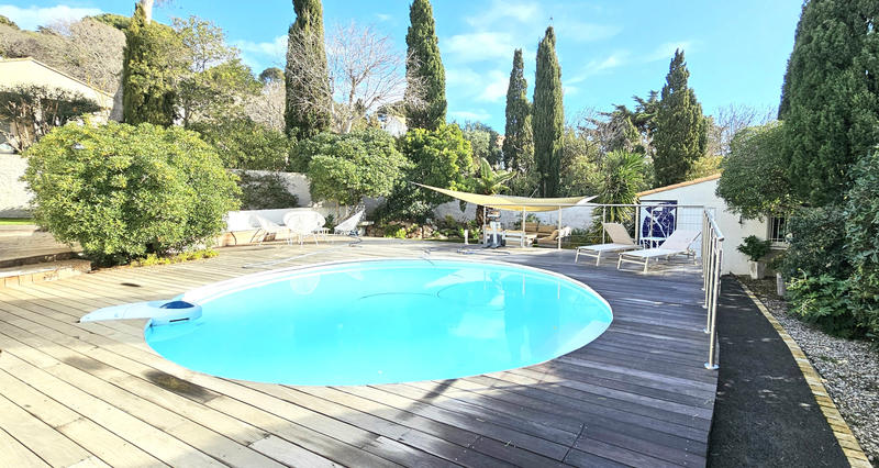 Maison - 193 m² - 4 pièces