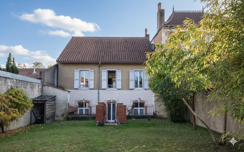 Maison - 156 m² - 4 pièces