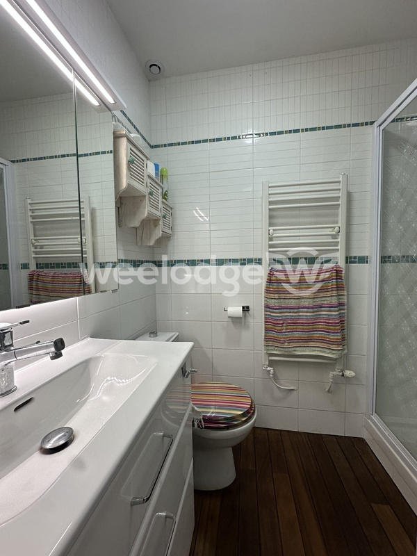 Maison - 184 m² - 7 pièces