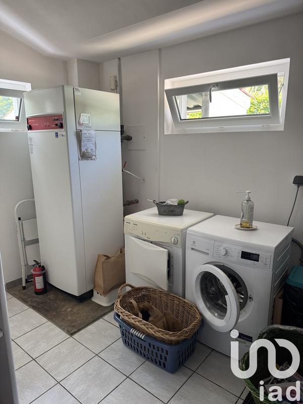 Maison - 188 m² - 7 pièces