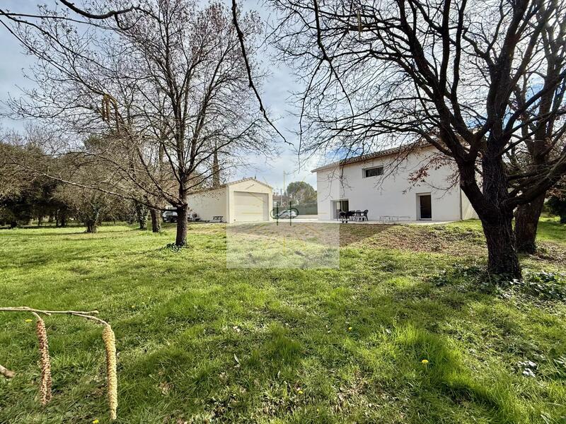 Maison - 184 m² - 7 pièces