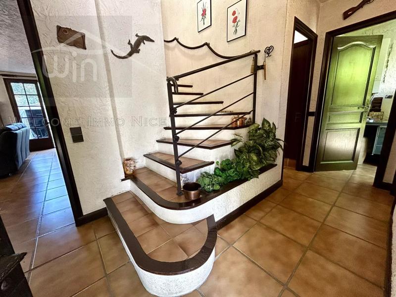 Maison jumelée - 5 pièces