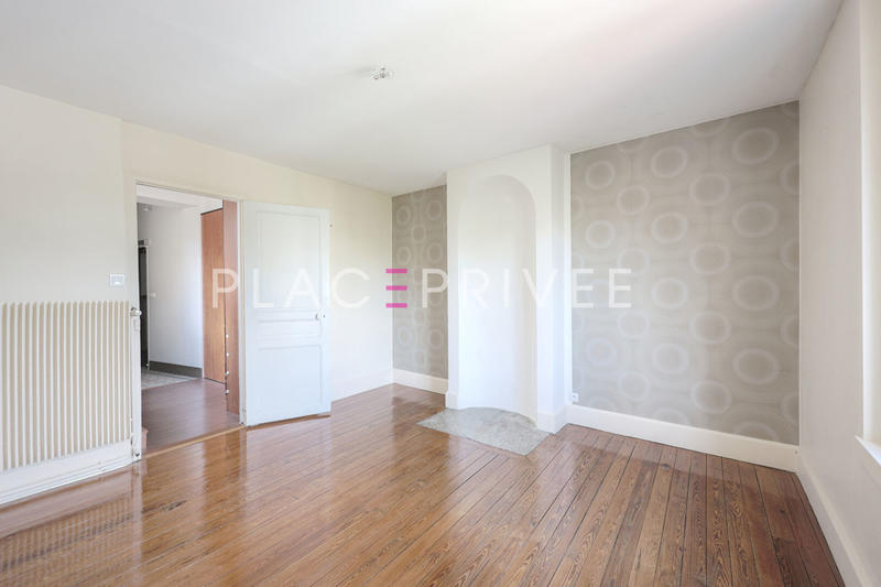 Appartement - 107 m² - 4 pièces