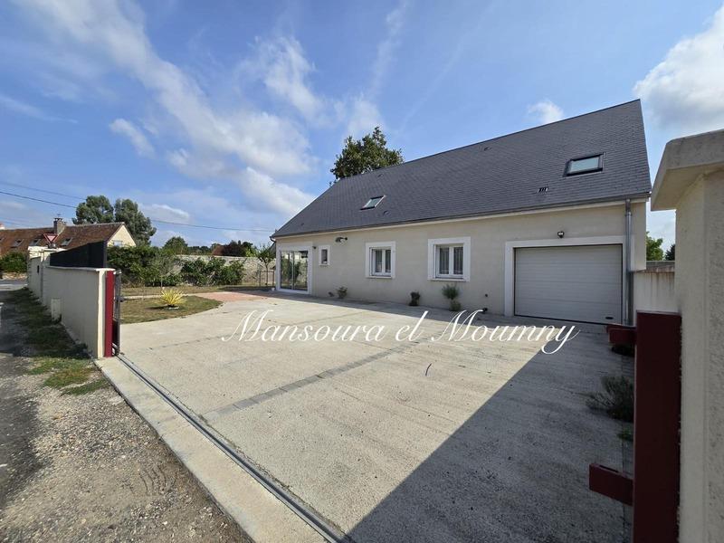 Maison - 209 m² - 8 pièces