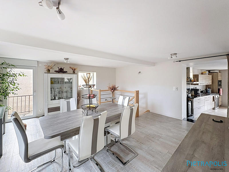 Maison - 130 m² - 6 pièces