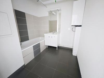 Studio - 24 m² - 1 pièce