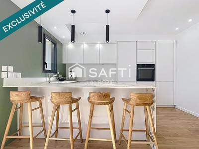 Maison - 138 m² - 6 pièces