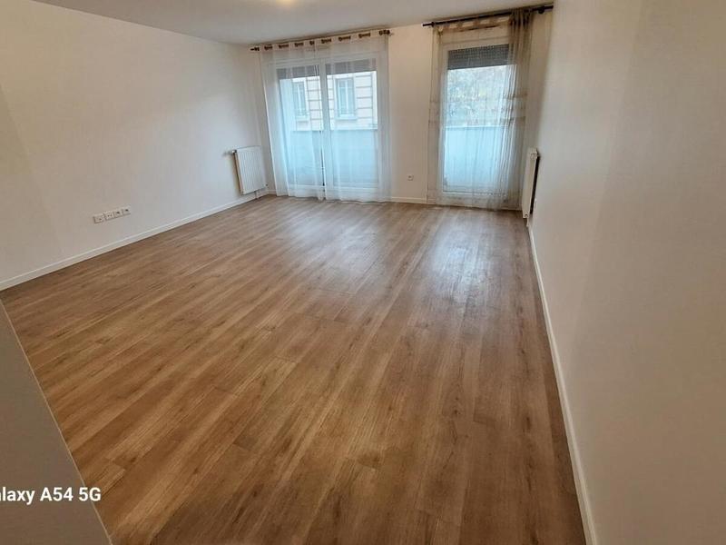 Appartement - 95 m² - 5 pièces
