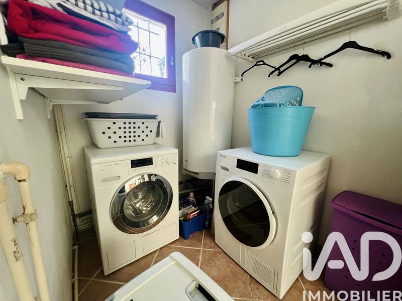 Maison - 200 m² - 9 pièces