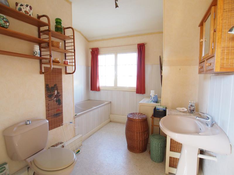 Maison - 130 m² - 5 pièces