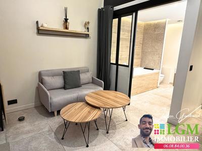 Loft - 31 m² - 2 pièces