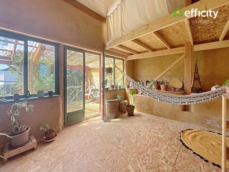 Maison - 95 m² - 4 pièces