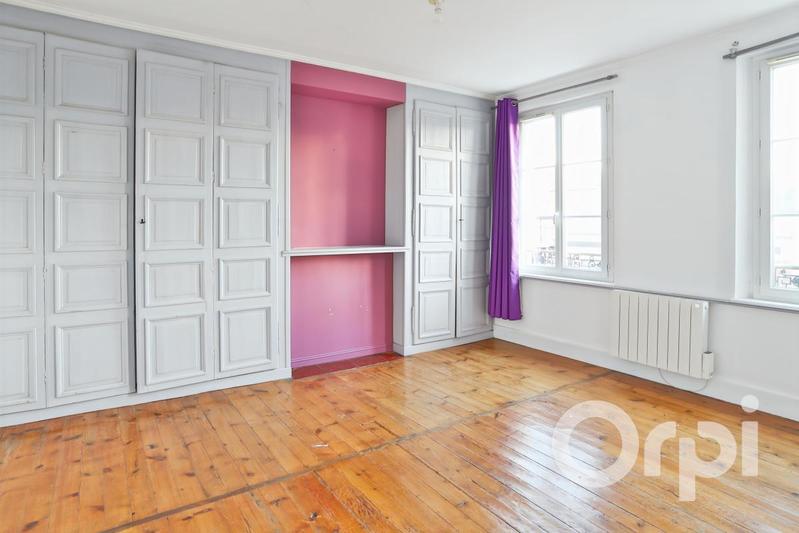 Maison - 152 m² - 6 pièces