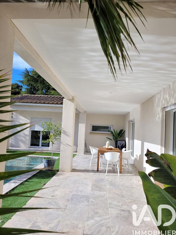 Maison - 182 m² - 6 pièces