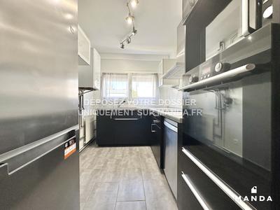 Appartement - 97 m² - 4 pièces