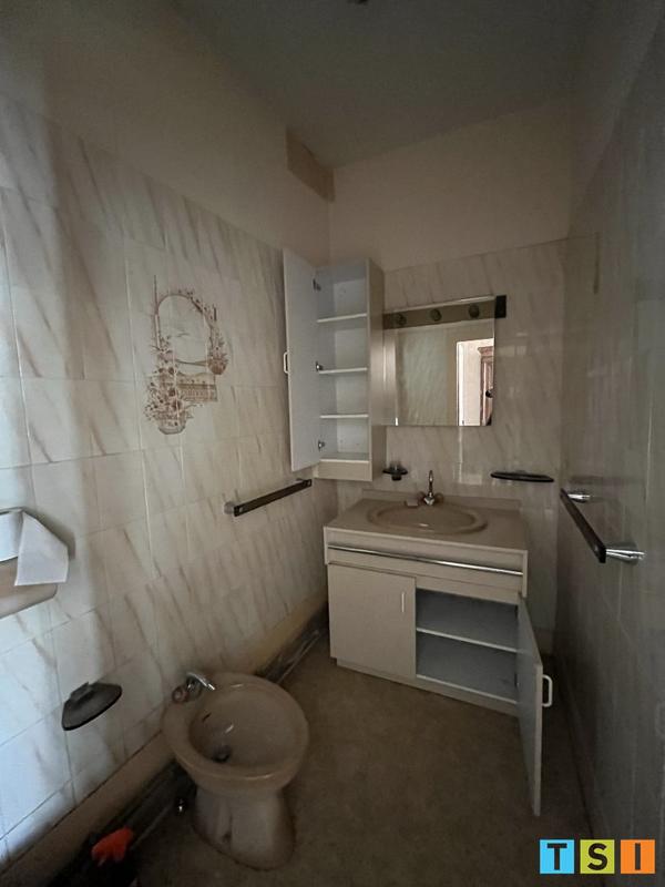 Maison - 200 m² - 7 pièces