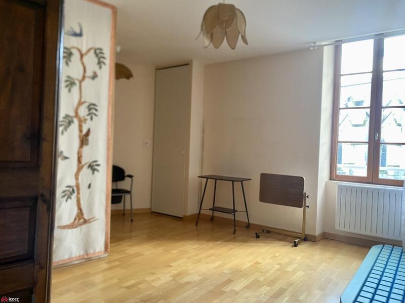 Appartement - 122 m² - 6 pièces
