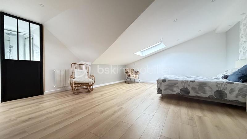 Duplex - 92 m² - 5 pièces