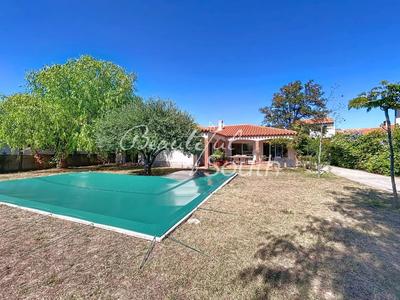 Maison - 155 m² - 6 pièces