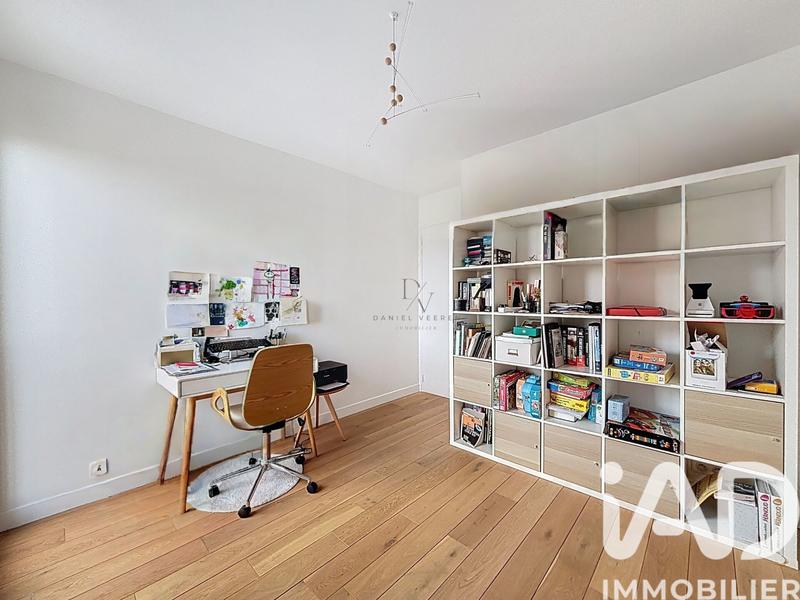 Appartement - 99 m² - 5 pièces