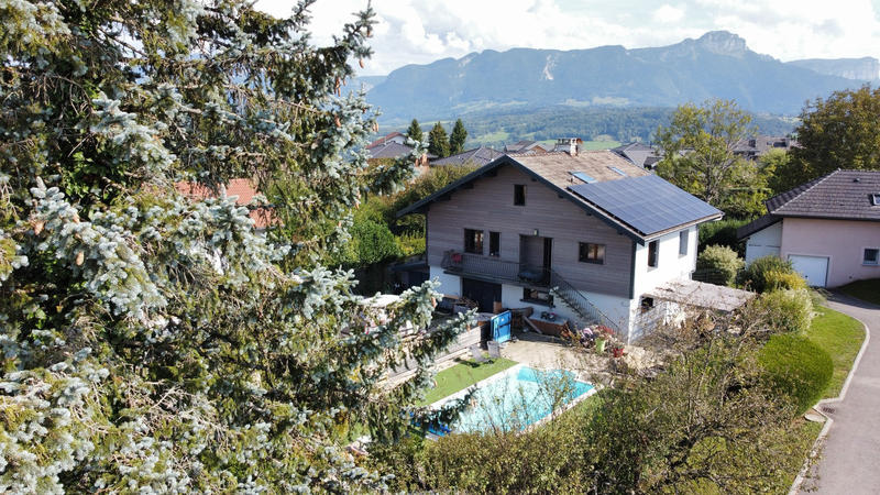 Maison - 161 m² - 7 pièces