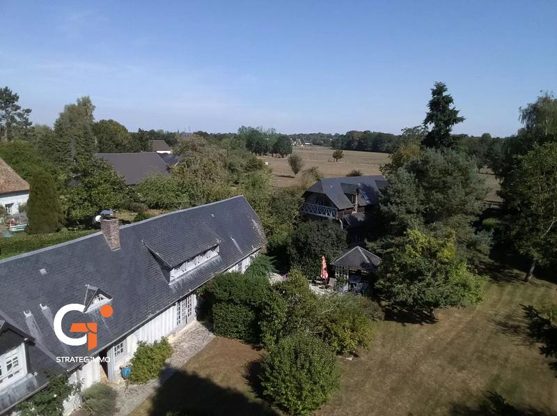 Maison - 361 m² - 10 pièces