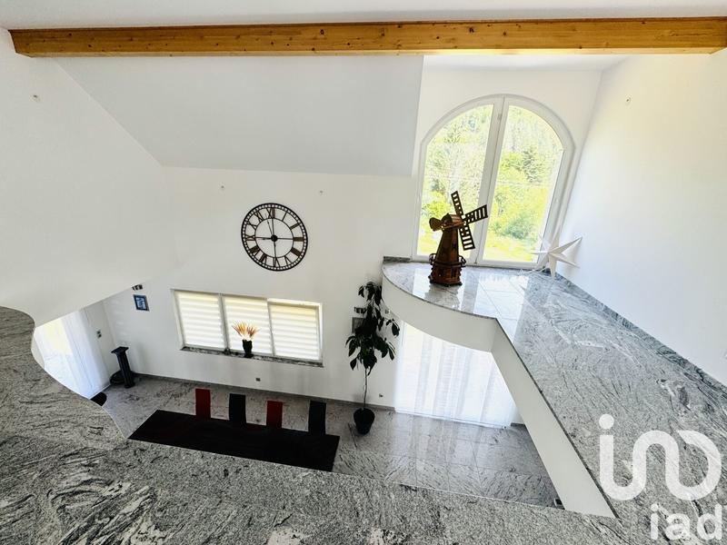 Maison - 455 m² - 20 pièces