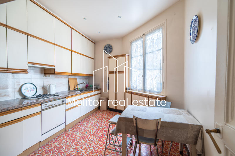 Appartement - 147 m² - 5 pièces