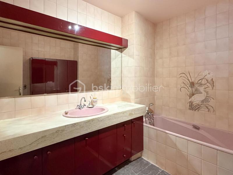 Appartement - 87 m² - 4 pièces