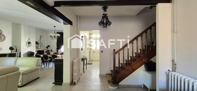 Maison - 196 m² - 9 pièces