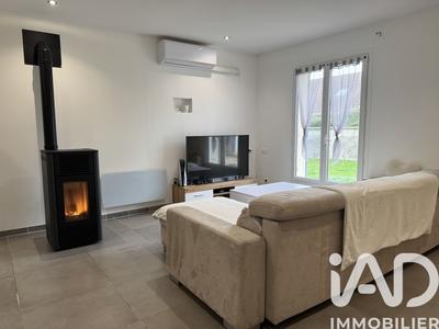 Maison - 93 m² - 4 pièces