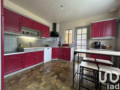 Maison - 133 m² - 8 pièces