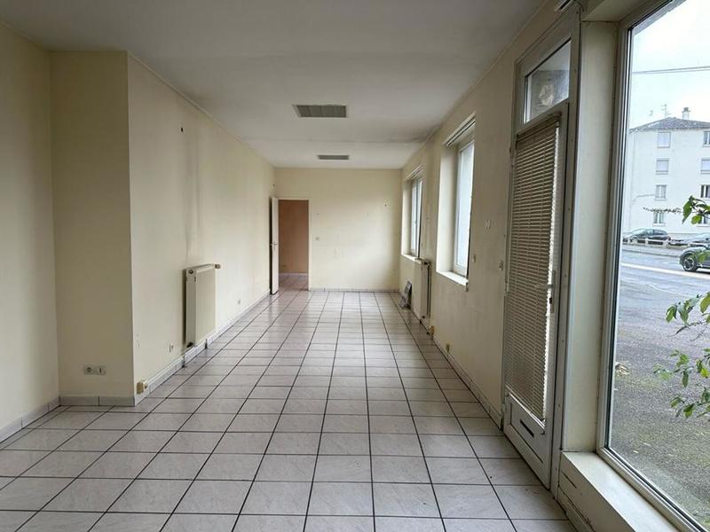 Bureau - 85 m² - 2 pièces