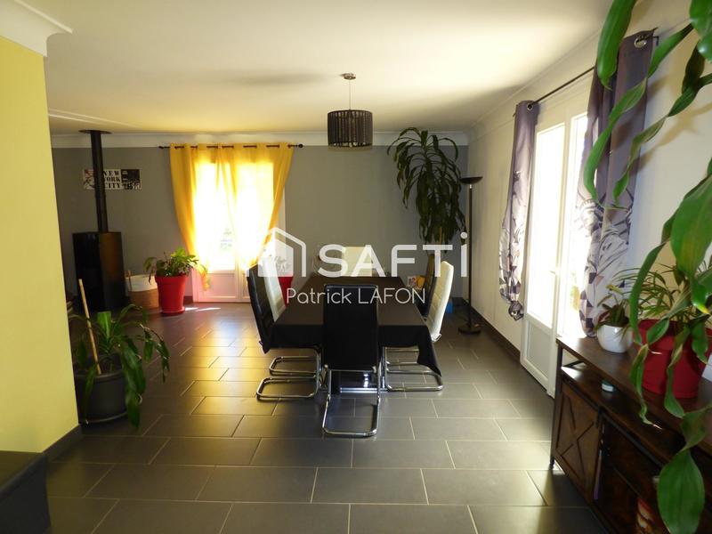 Maison - 208 m² - 7 pièces