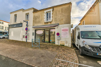 Local commercial - 39 m² - 2 pièces