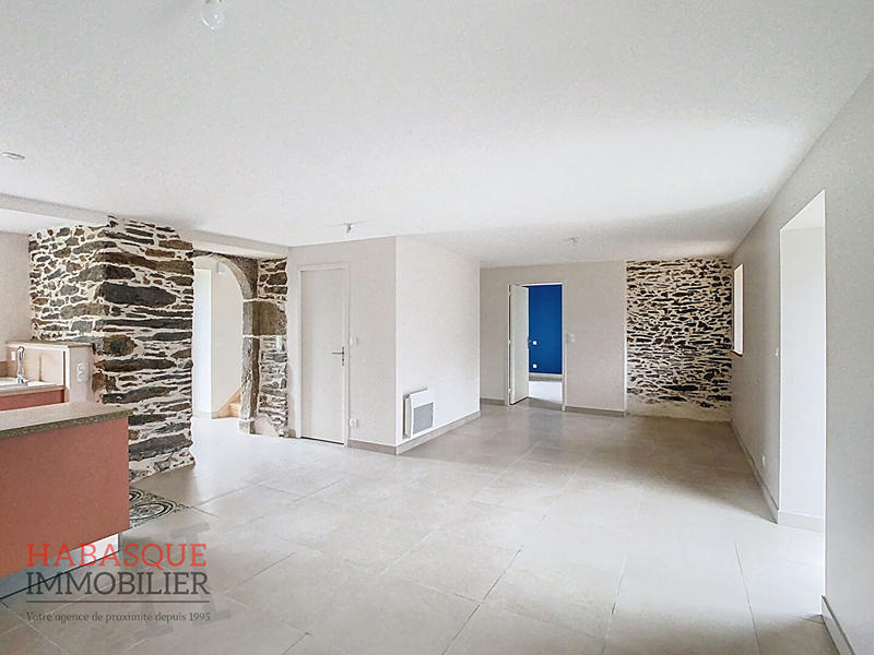 Maison - 111 m² - 5 pièces